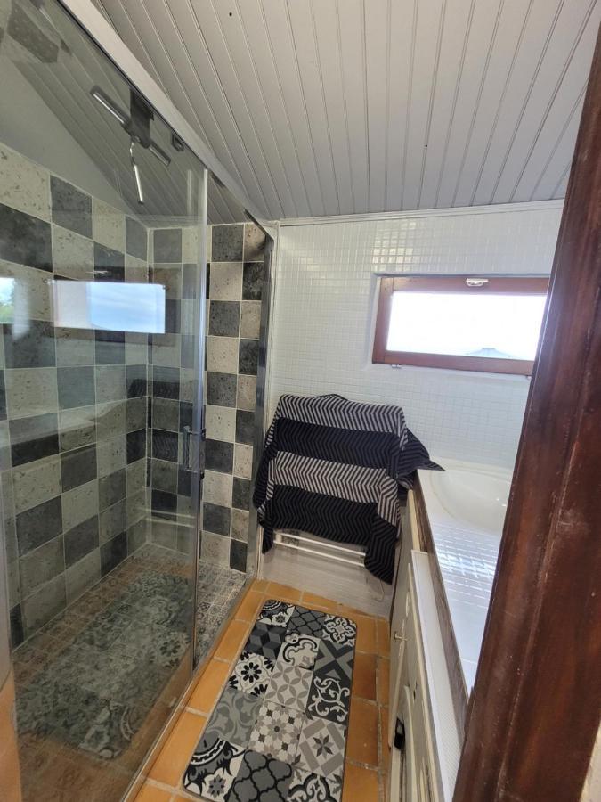 Gite De Charme Proche Loire A Velo Avec Jacuzzi Privatif Savonnières Exterior foto