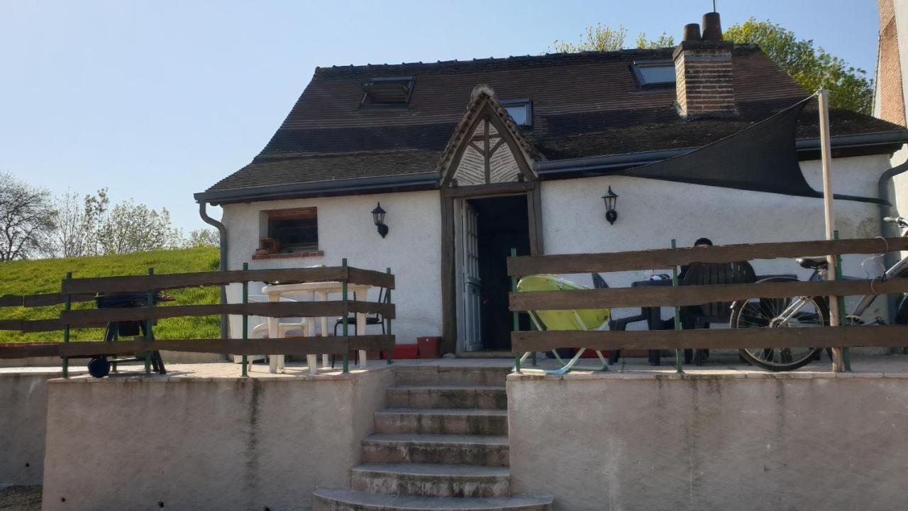 Gite De Charme Proche Loire A Velo Avec Jacuzzi Privatif Savonnières Exterior foto