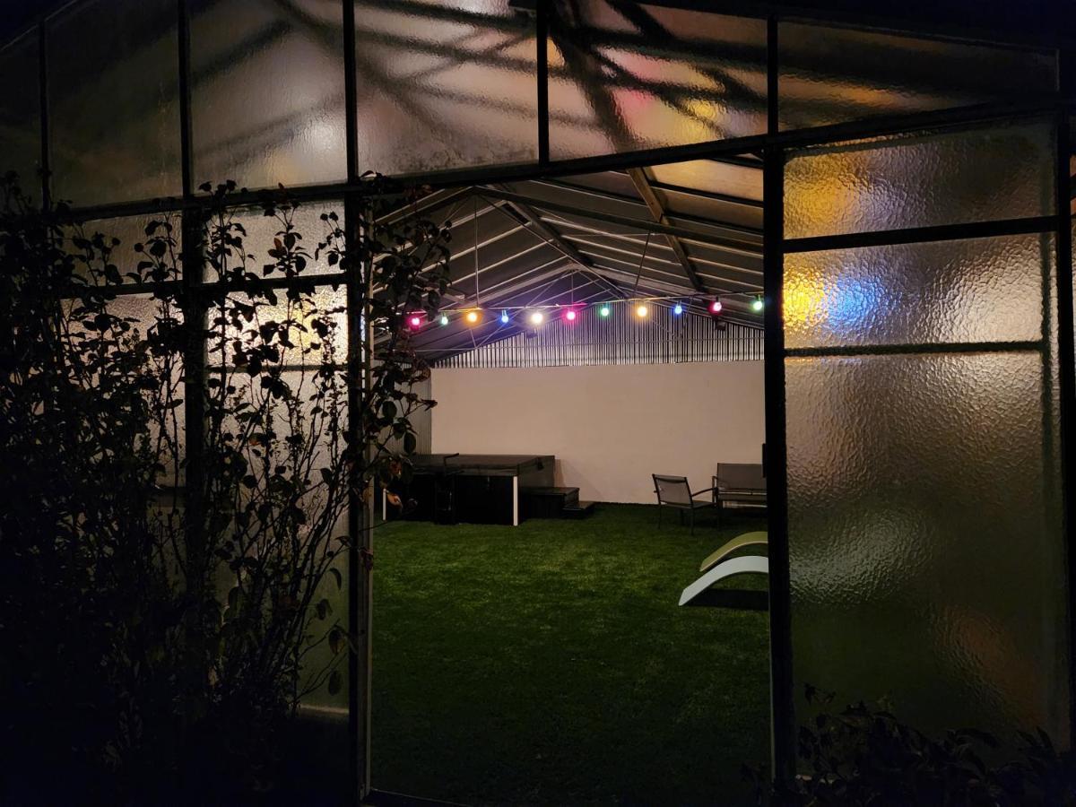 Gite De Charme Proche Loire A Velo Avec Jacuzzi Privatif Savonnières Exterior foto